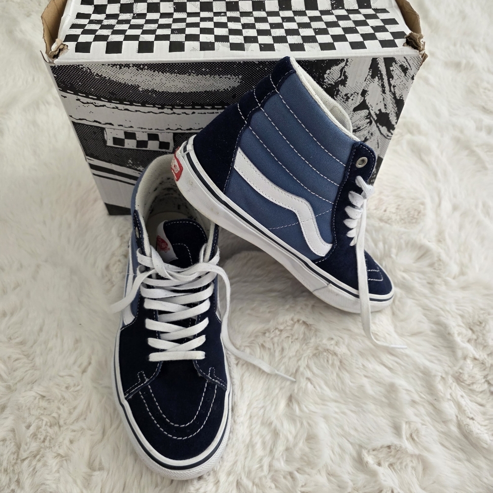 Vans Sk8-Hi Navy and White Sneakers